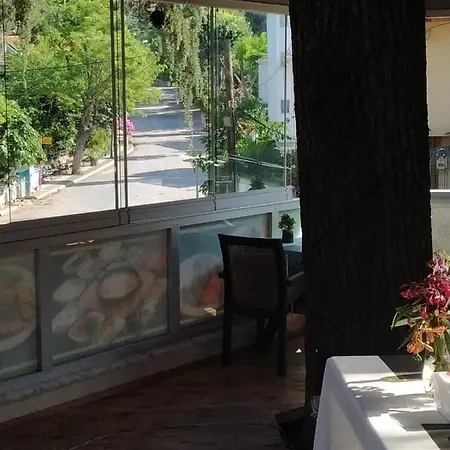 Nizam Butik Otel- Bistro Hotel Adalar